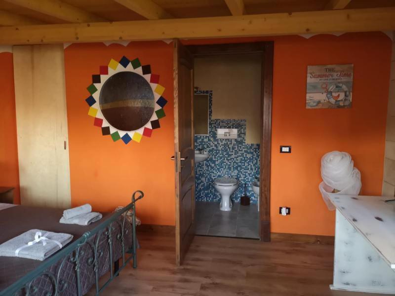 Villa Girasole 蒙泰罗尼迪莱切 外观 照片