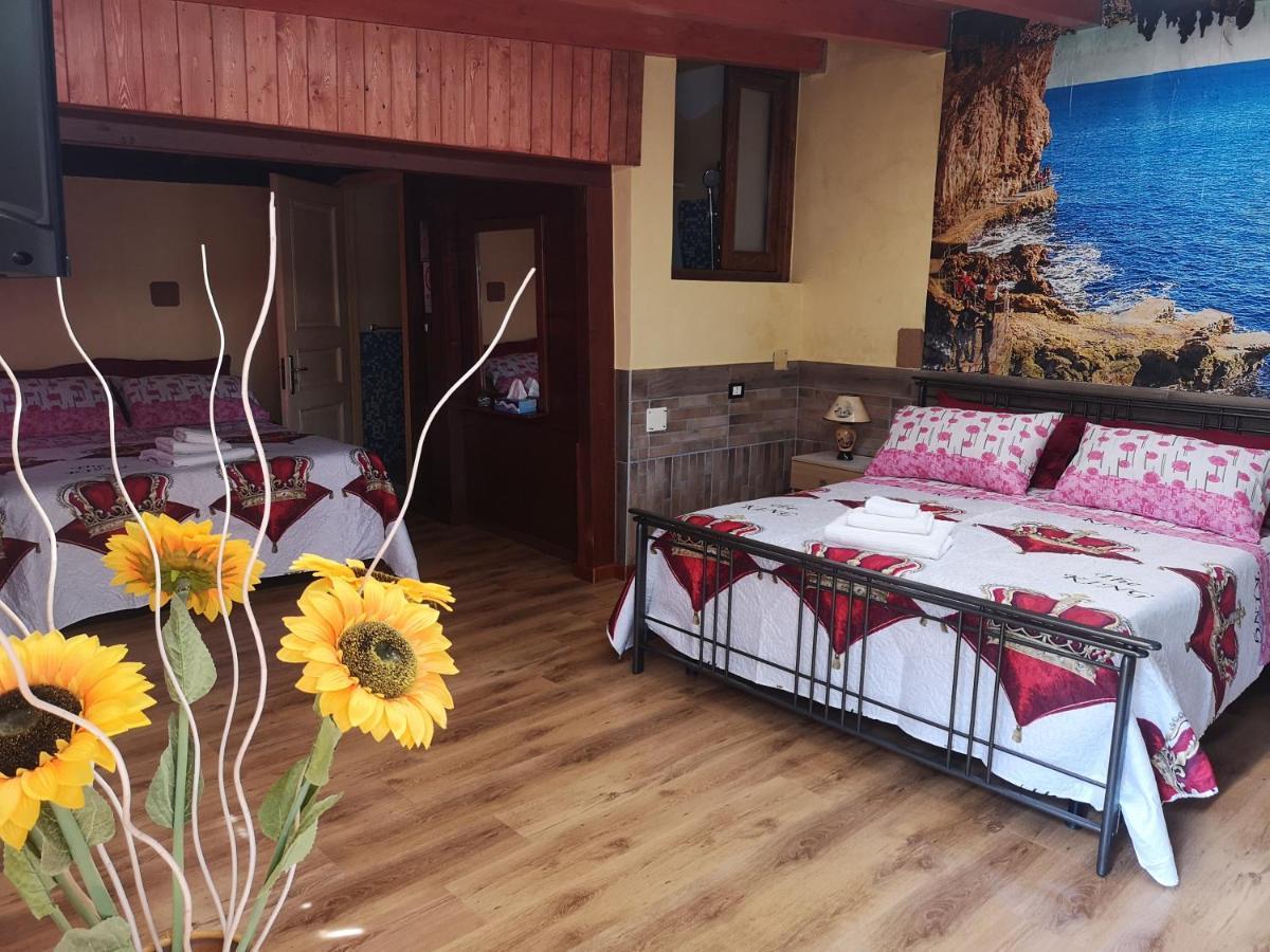 Villa Girasole 蒙泰罗尼迪莱切 外观 照片